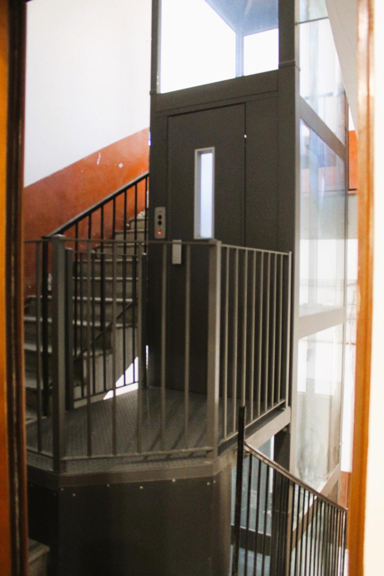 Blackwoody Contemporary Rooms - Napoli Centro Storico المظهر الخارجي الصورة